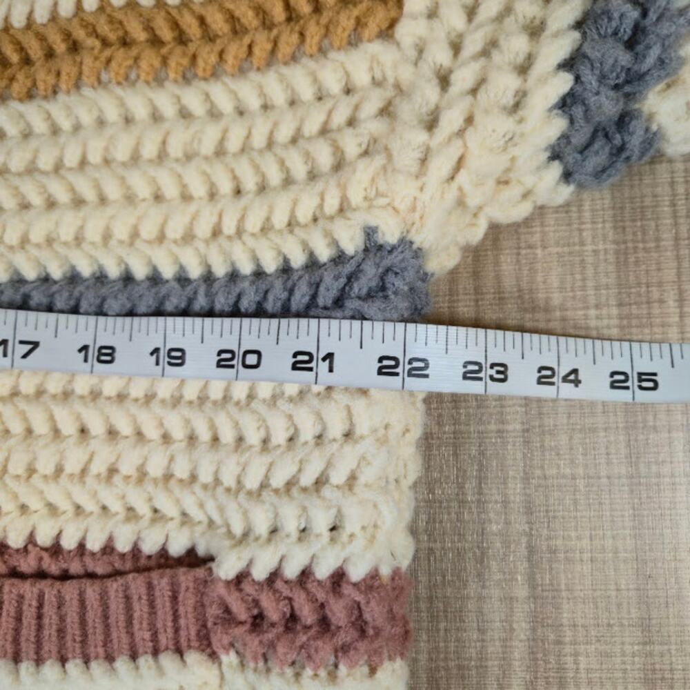 Altar'd State Womens Striped Cardigan Sweater Size S/M Cream Pockets Bohemian - Picture 4 of 7